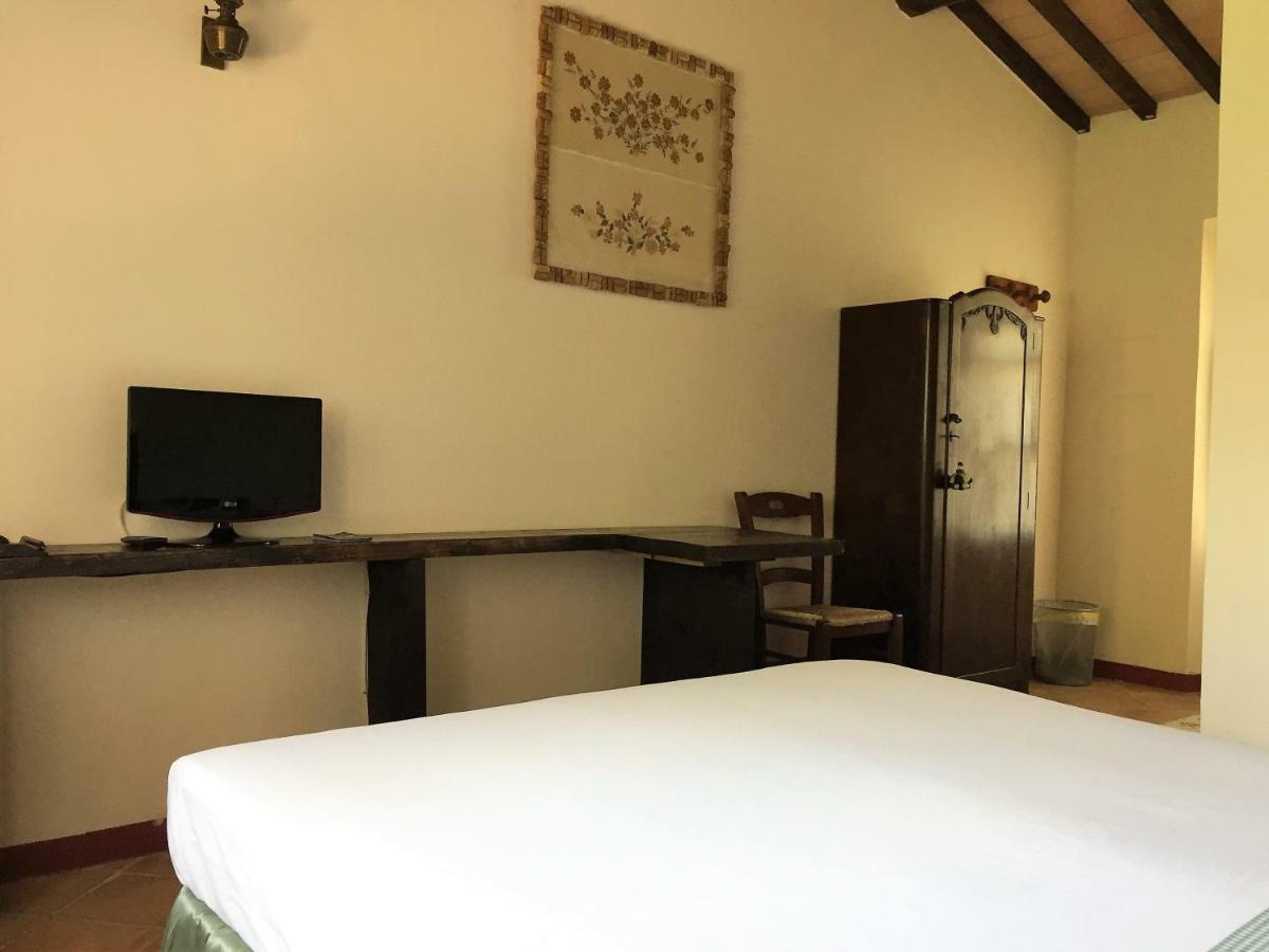 奥尔贝泰洛 Casale Ai Poggi旅馆 外观 照片
